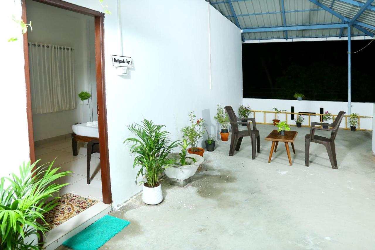 Bethesda Inn Kochi Exteriör bild