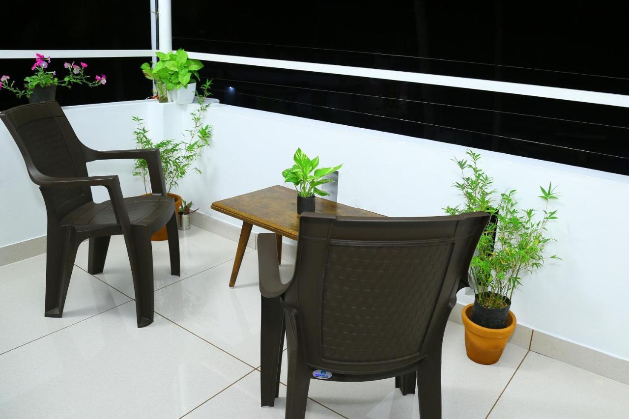 Bethesda Inn Kochi Exteriör bild