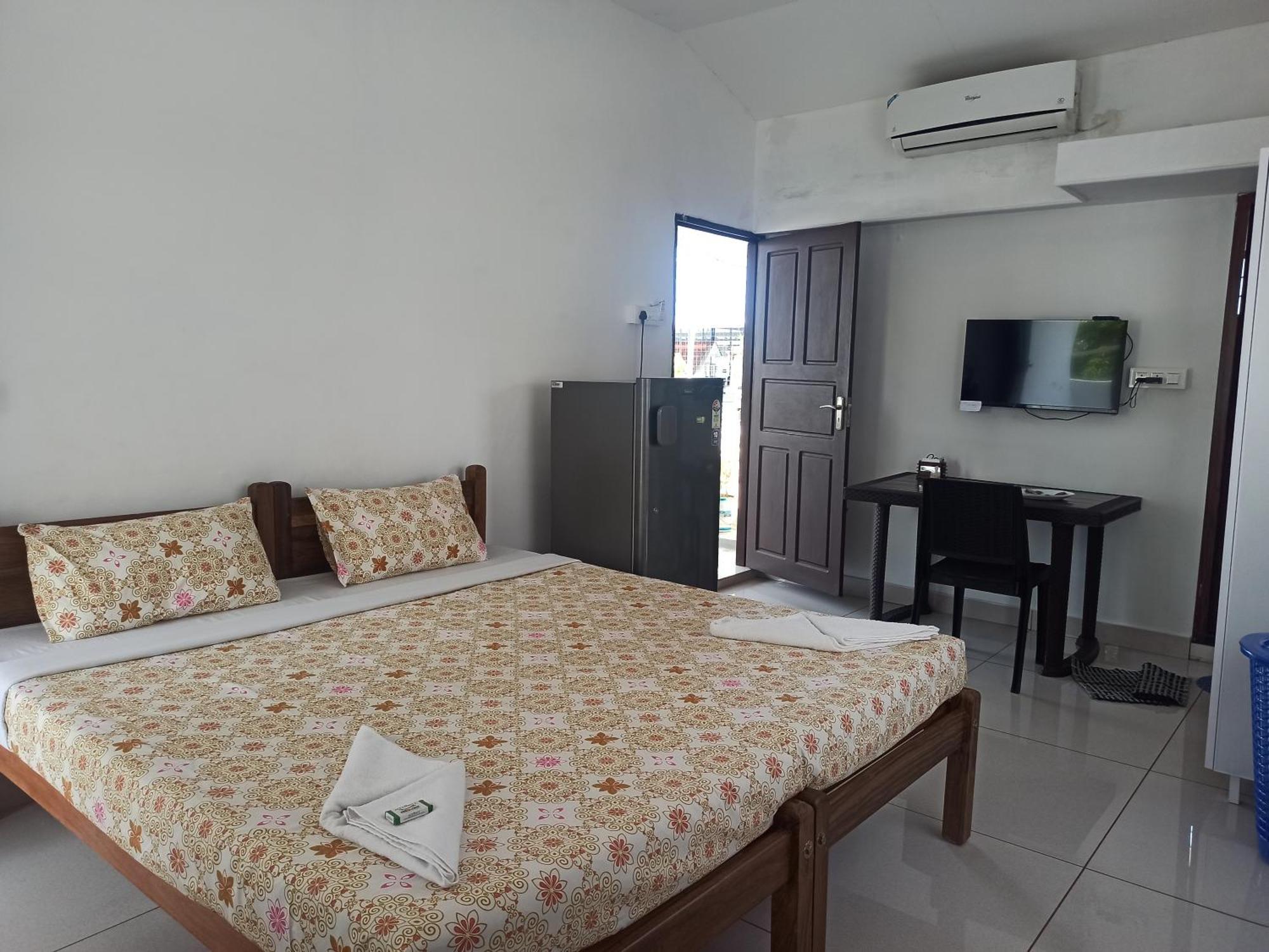 Bethesda Inn Kochi Exteriör bild
