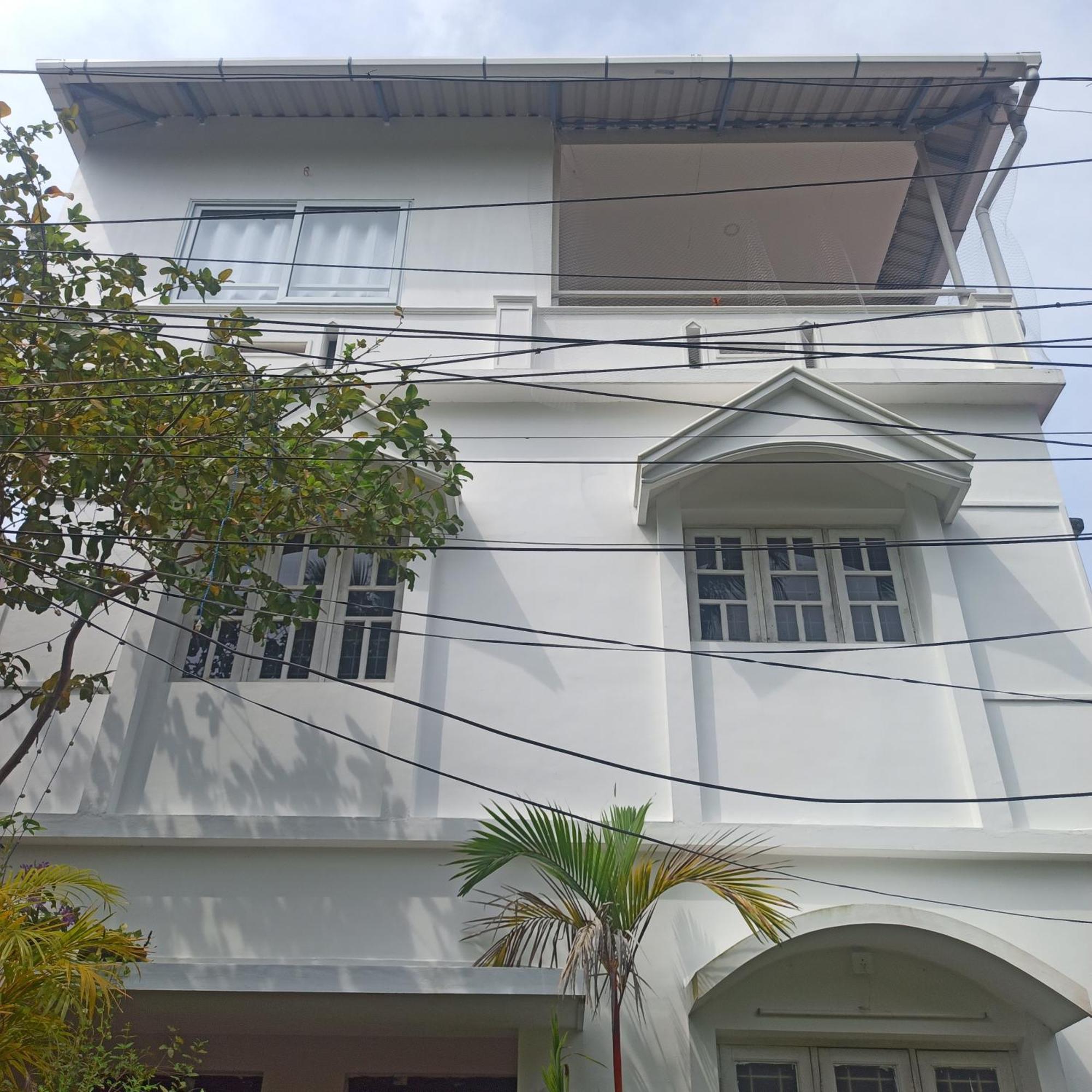 Bethesda Inn Kochi Exteriör bild